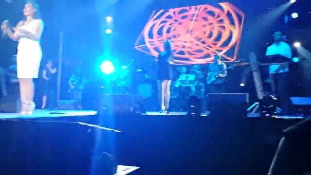 Ceca - Ime i Prezime (live)