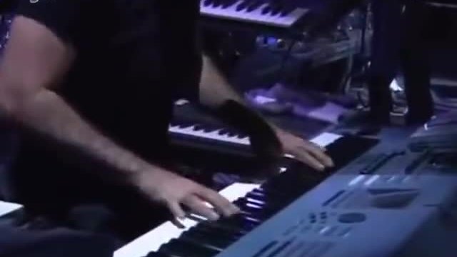 Анна Виси-Влакът