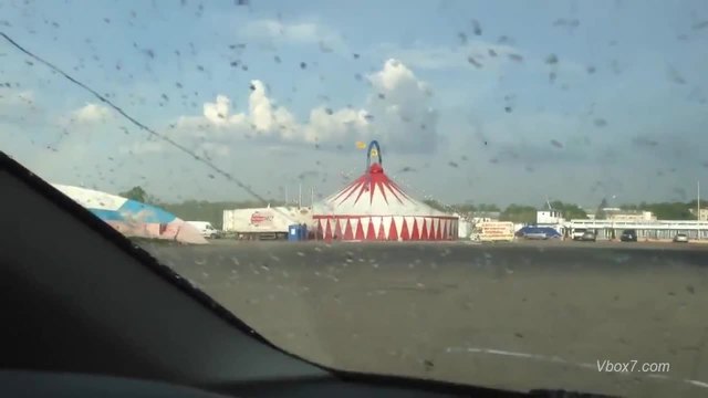 Цирка отлетя.. а клоуните останаха