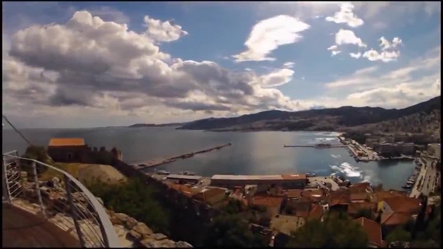 Невероятни каскади!! Въздушно шоу Kavala Airsea Show - 2014 Promo