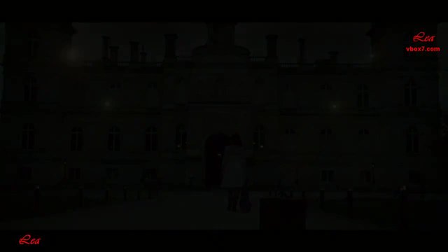 Прекрасна! Indila - Tourner Dans Le Vide ( Официално видео ) + Превод с текст Lea