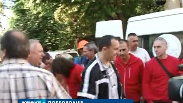 Пловдив изпраща доброволци в наводнените райони Зрител на Нова ТВ дари цялото обзавеждане от единия етаж на къщата си