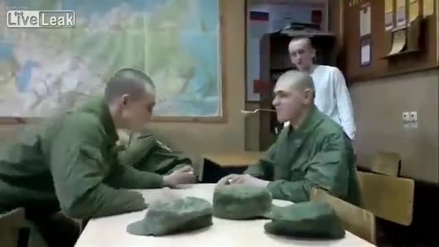 Руснаци се гаврят с приятеля си! | Смях |
