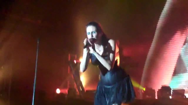 Within Temptation - The Cross [Alcatraz, Milano 26.06.14]