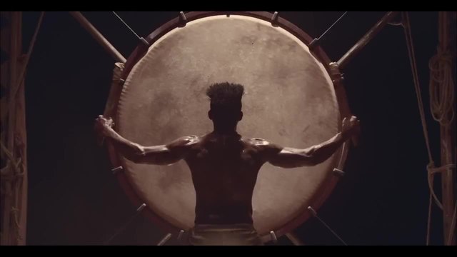 Shakira feat. Carlinhos Brown - La La La | Официално видео - Световно първенство по футбол в Бразилия 2014