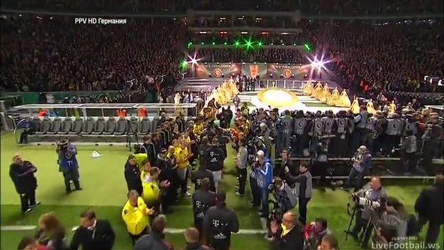 Церемония По Награждаването За Купата На Германия!!!