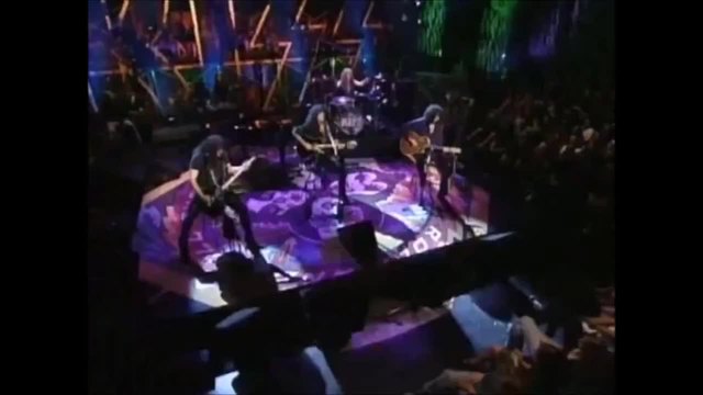 Kiss - Domino (Unplugged Live)