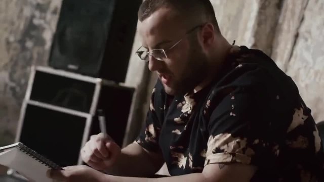 Миро ft Dim4ou - Скочи над мен ( Официално видео)