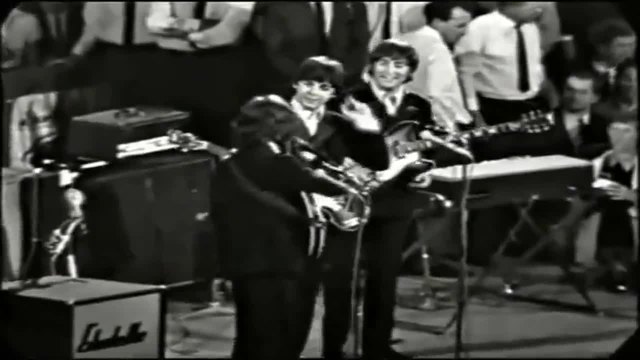 The Beatles - Yesterday (Live)