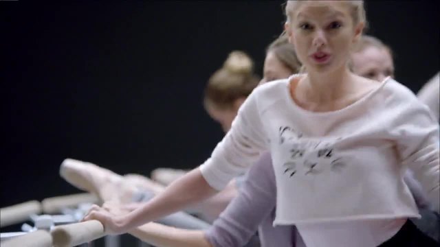 Премиера/ Taylor Swift - Shake It Off _2014 Music Video