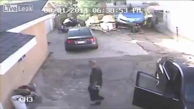 Как се пази американец от крадци?-виж развръската