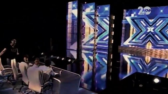 Инцидент в Х Фактор! Жена падна на сцената