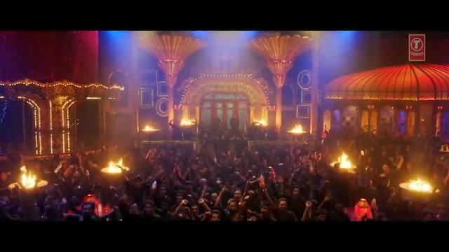 Shah Rukh Khan &amp; Deepika Padukone &amp; Kanika Kapoor - Happy New Year - Lovely