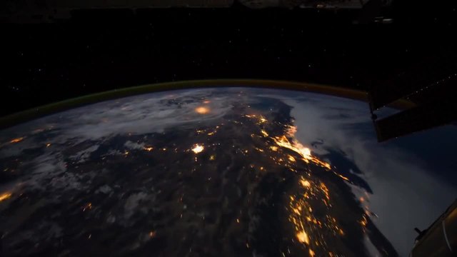 Ето как изглежда Земята от Космоса през нощта