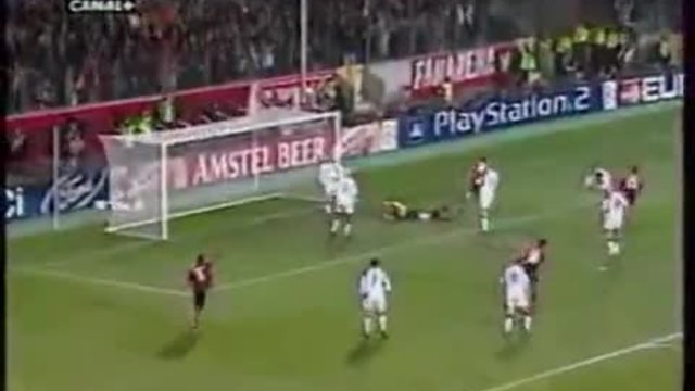 Митичен гол на Бербатов в Шампионската лига