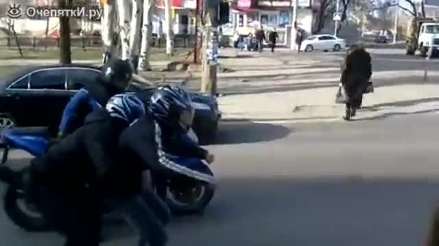 Руски мотоциклет чудо - смях
