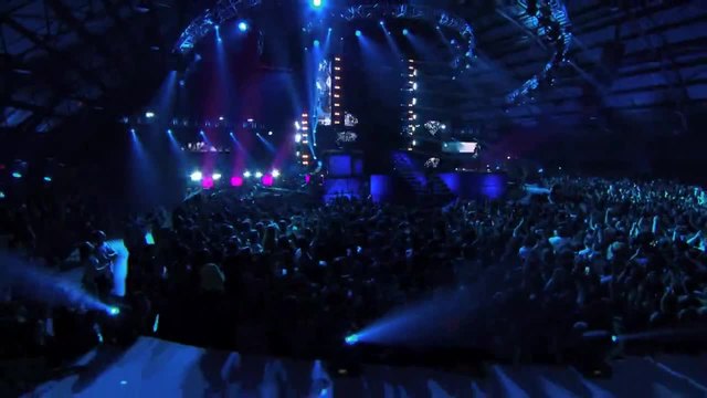 2014! Iggy Azalea - Fuck Love (Vevo Certified SuperFanFest) presented by Honda Stage_(1080p)