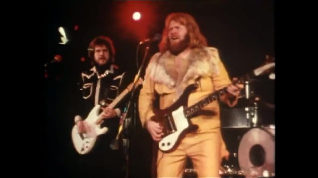 Bachman Turner Overdrive (1975) - Roll on down the highway