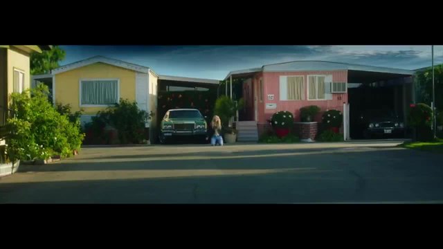 Премиера Calvin Harris feat. Ellie Goulding - Outside Официално Видео