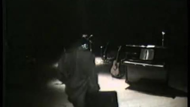 Б.Т.Р. - Елмаз и Стъкло - Official