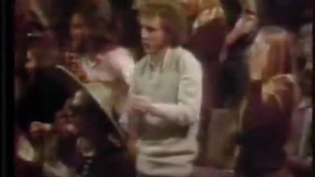 Wishbone Ash (1973) - Blowin' Free