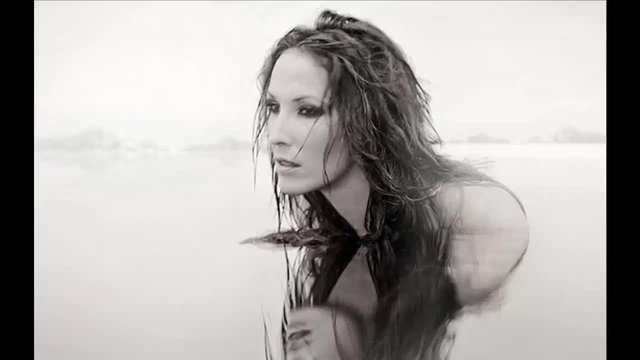 Malu -  Solo el amor nos salvara ( Live)