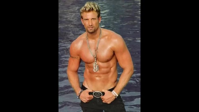 Gabriel Sotoborja -  Al Ataque Feo