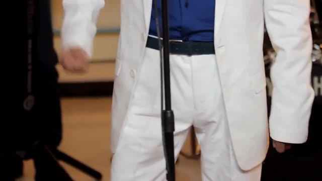 Promoo-Sinan Sakic - Zivim kao kip -2014