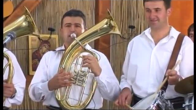Orkestar Dejana Lazarevica - Kalasnjikov