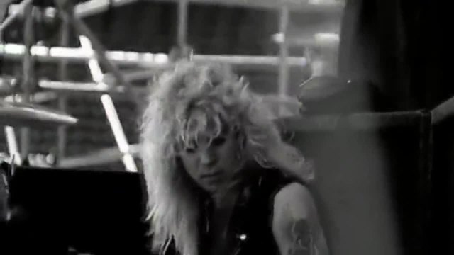 Класика в Рока! Guns N' Roses - Paradise City_x264