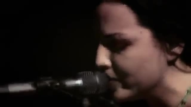 Evanescence - Breathe No More (Live) Anywhere But Home