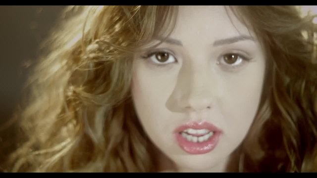 Petra Kovacevic - Neka uče od nas (OFFICIAL VIDEO 2014)