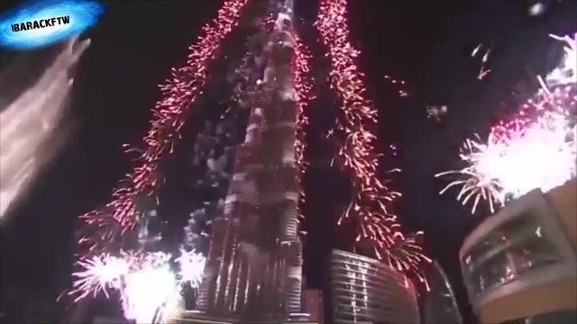 Дубай посреща новата година с много фойерверки и много шум!