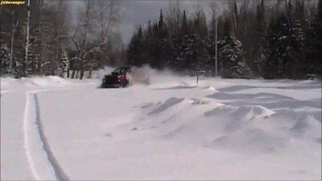 Subaru Impreza Wrx с вериги в снега