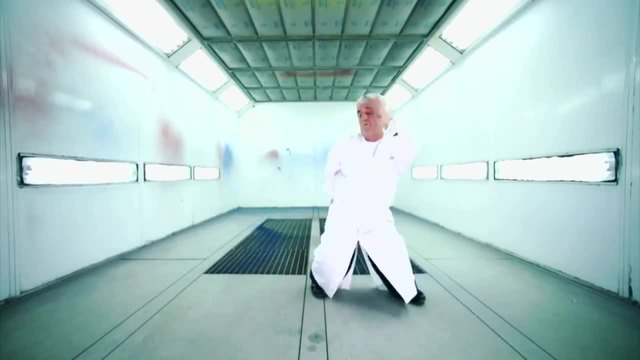 Xaris Akritidis Feat TUS - Psixotherapeia - Official Video Clip