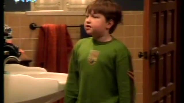 Two and a Half Men - S01E09 (BGAudio) [TVRip] - Planet