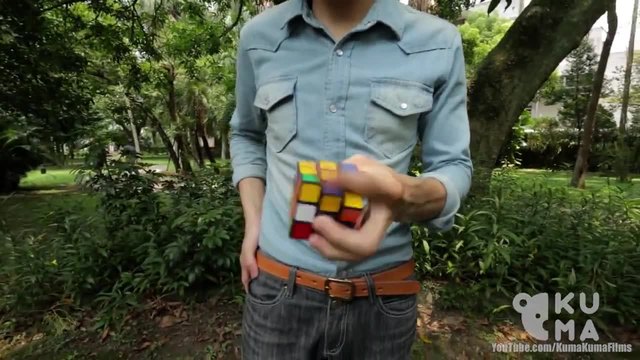 Бързо и атрактивно подреждане на кубчето на Рубик!