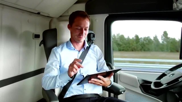 Mercedes Future Truck 2025 autonomously driving truck