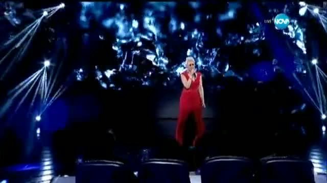 Невена Пейкова - песен на български език - X Factor Live (02.02.2015)