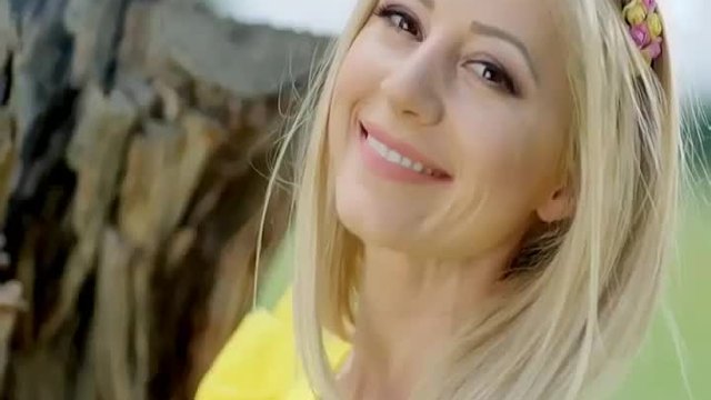 Промоо - Даяна - Красиво пияни, 2015