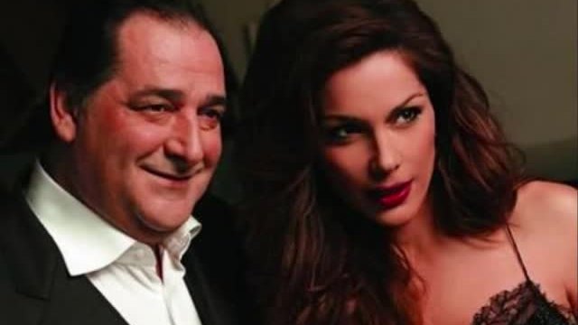 Δέσποινα Βάνδη &amp;amp; Βασίλης Καρράς - Αχάριστη κι Αλήτισσα