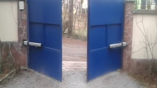 Автоматика за врати RIB