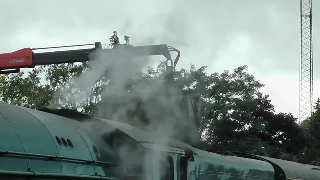 Ето как бункероват с въглища и вода парен локомотив в британските железници