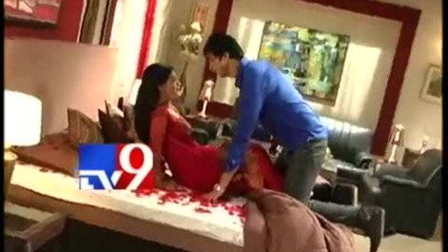 Yuvraj attempts to RAPE Mukta in 'Uttaran',Iccha will Save her-TV9