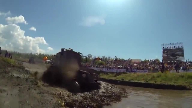 Зрелищно авто-мото състезание с трактори !