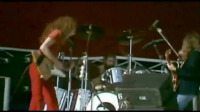 Lynyrd Skynyrd (1976) - Whiskey Rock n' Roller