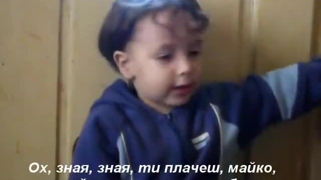 2-год. дете рецитира стихотворението Обесването на Васил Левски