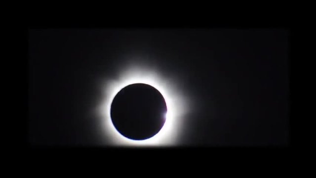 Сянката на Луната - филм на Н А С А за слънчевото затъмнение на 20 март 2015
