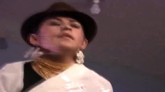 Angel Guaraca &amp; Sisa Toaquiza - El Beso De Tu Adios (Musica Ecuatoriana Remix)