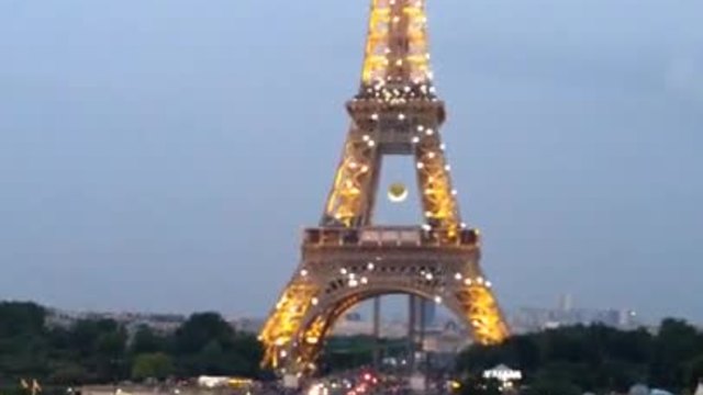 Айфеловата кула.126 години от откриването й - Eiffel Tower French Open